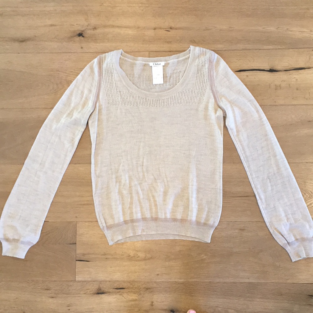 Beautiful lightweight Chloe sweater, size M